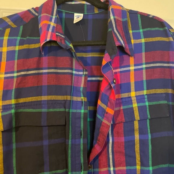 Tunic style flannel plaid shirt Great with leggings Worn once - Picture 6 of 6